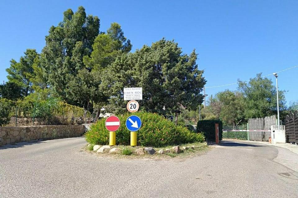 Villa Fisky House Domus De Maria Exterior foto